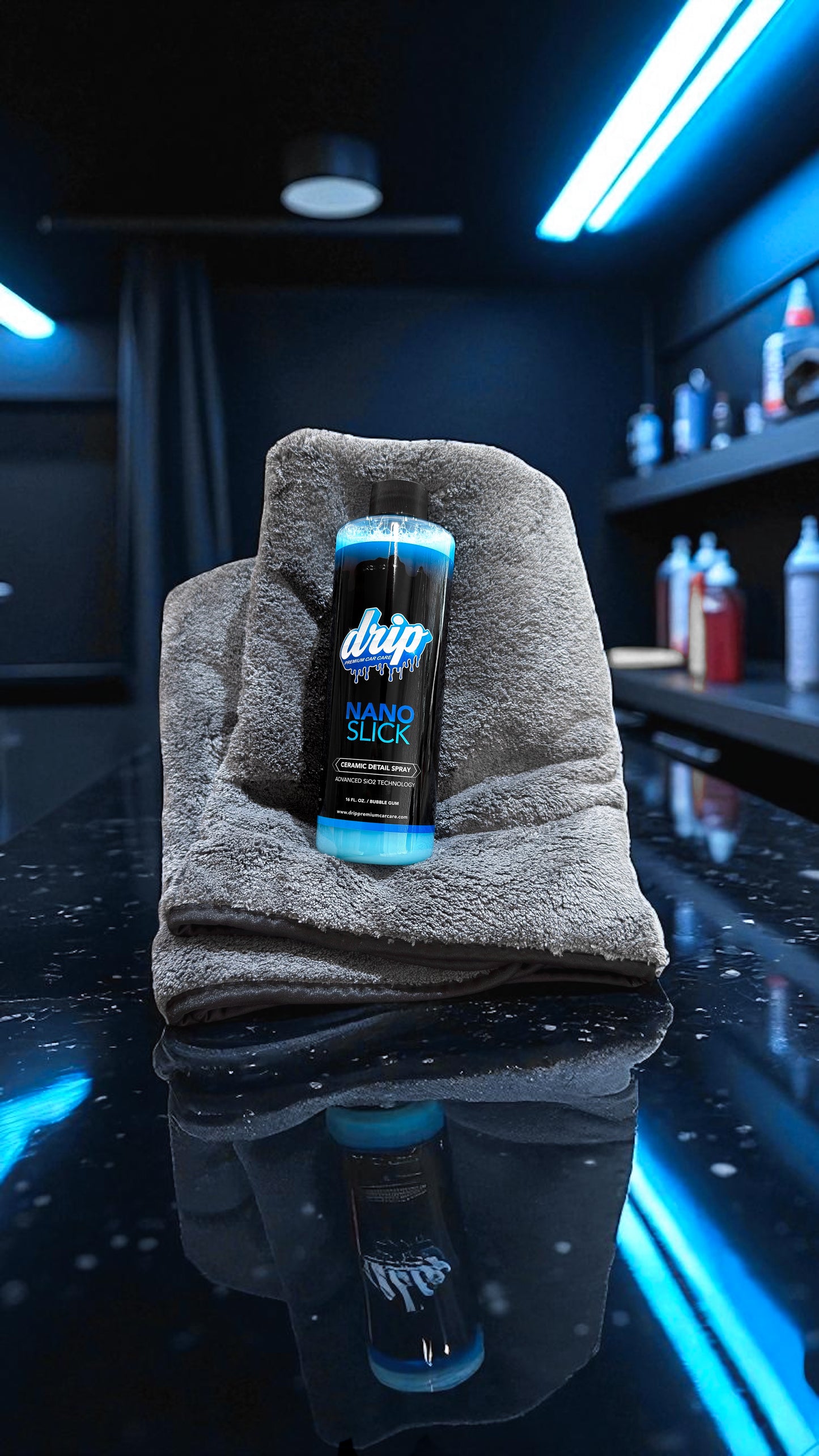 25" x 36" Dual Faced Premium Microfiber Towel (820 GSM)
